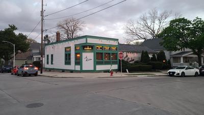 Ice cream stand? Bar? Funeral home?